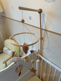 Braccio e Giostrina per culla