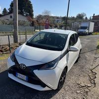 Toyota Aygo 1.0 VVT-i 69 CV 5 porte x-wave MMT