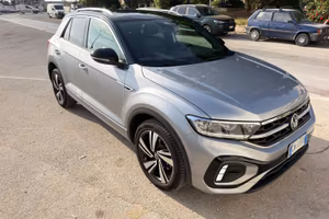 VOLKSWAGEN T-roc PREZZO TRATTABILE