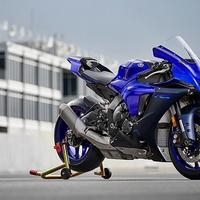 Ricambi originali nuovi Yamaha R1