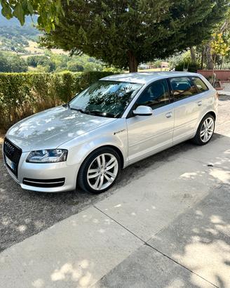 Audi A3 Sportback 2.0 TDI 140 CV S tronic