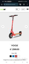 monopattino  yoo2  perfetto con casco nuovo
