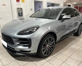 PORSCHE Macan 2.0 + 21" Turbo Design