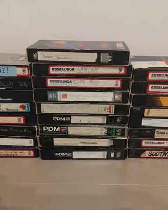 Lotto 25 VHS - Registrate dalla tv