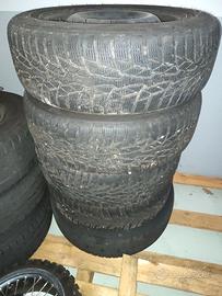 gomme da neve con cerchi 185/60R15