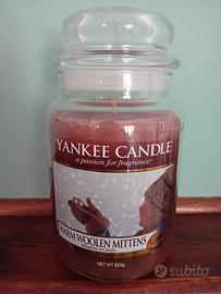 Warm Woolen Mittens yankee candle 623 g