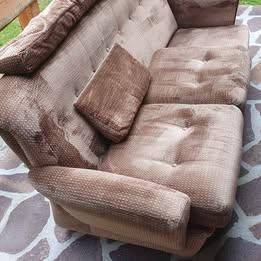 DIVANO TRE POSTI + POLTRONA+ PUFF