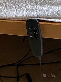 Letto in legno articolato con telecomando
