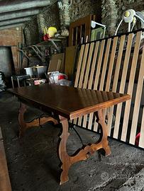 Tavolo non allungabile