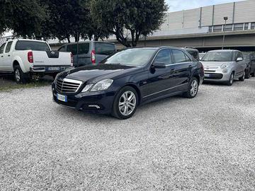 Mercedes-benz E 250 AUTOMATICA - BLUE EFFICIENCY -