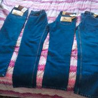 pantaloni jeans 