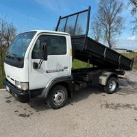 Nissan cabstar ribaltabile