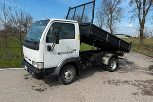 Nissan cabstar ribaltabile
