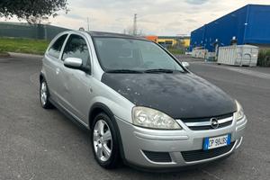 Opel corsa NEOPATENTATI