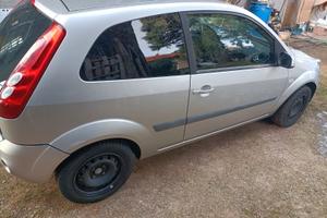FORD FIESTA 1400