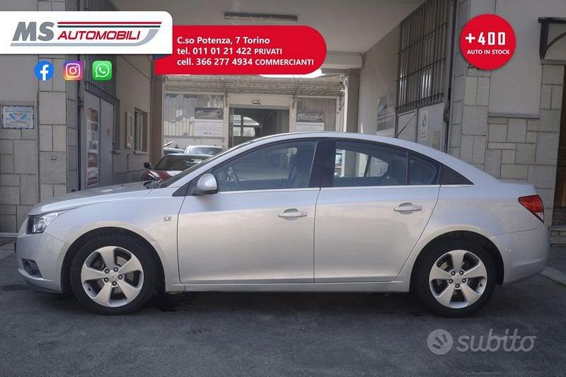 Chevrolet Cruze 2010 photo 4