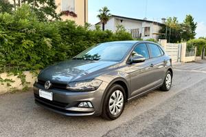Volkswagen Polo 5p 1.0 mpi Trendline 65cv ADATTA A