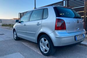 VOLKSWAGEN Polo 3ª serie - 2003