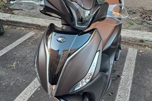 Kymco People S 150 i ABS
