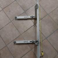 Staffa per condizonatore