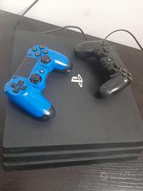 PLAYSTATION 4 PRO 1TB + 2 controller