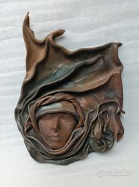 maschera da parete in pelle 