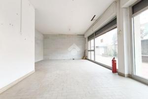 NEGOZIO A PIEVE A NIEVOLE