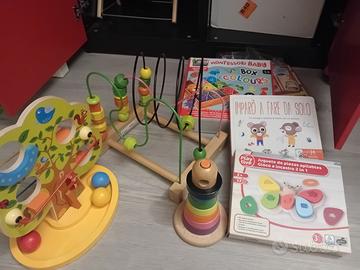 Giochi legno, libro e box colori