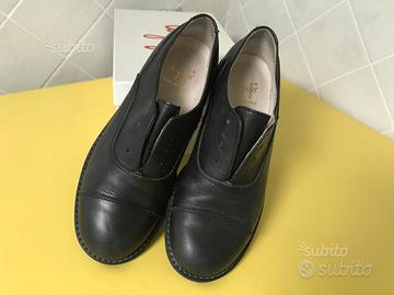 Scarpe da bambina n. 32