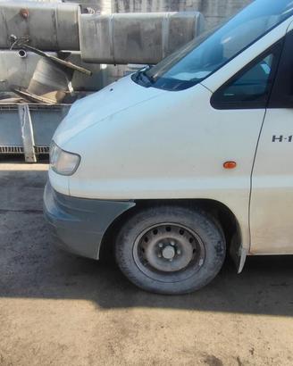 HYUNDAI H1 2004 PARAFANGO ANTERIORE SX