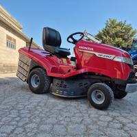 Trattorino tagliaerba Honda HF 2317
