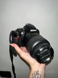 Macchina fotografica Nikon D3100