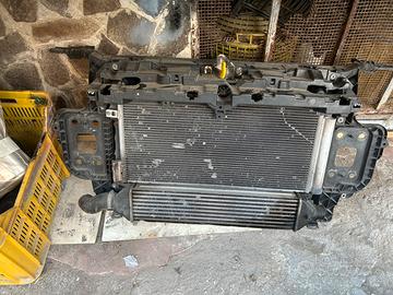 Calandra grande punto 1.6 120cv