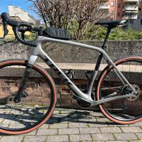TREK CHECKPOINT SL 5
