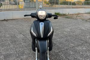 Beverly 125