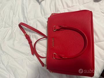 Borsa betty label rose rossa