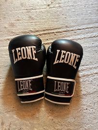 Guantoni Leoni 10 oz nuovi