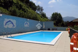 2 LOCALI A SALE MARASINO