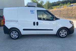 FIAT DOBLO' ISOTERMICO CON GRUPPO FRIGO KM 4439