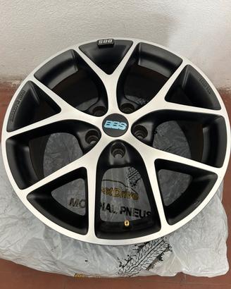 Cerchi in Lega BBS  SR 17+ Pneumatci