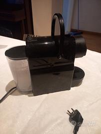 Macchina caffè Nespresso capsule