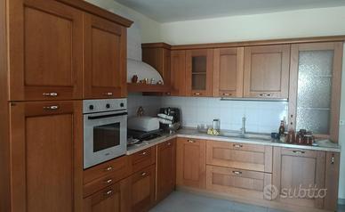 Cucina in legno Massello