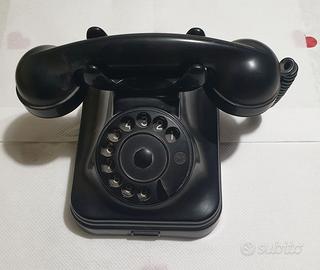 Telefono antico