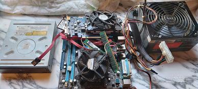 Intel Quad Q8200 + 8Gb 1333Mhz RAM + GPU 9800