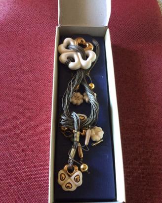 Collana con orecchini e bracciale Thun
