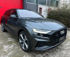 Audi Q8 50 TDI 286 CV quattro tiptronic Sport