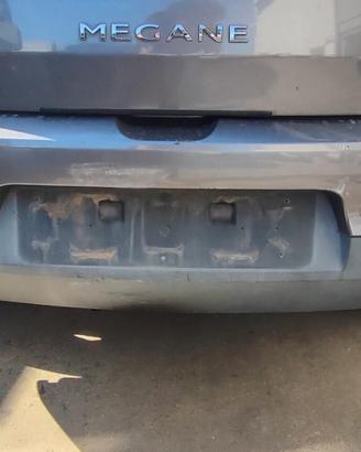 RENAULT MEGANE 2009 PARAURTI POSTERIORE