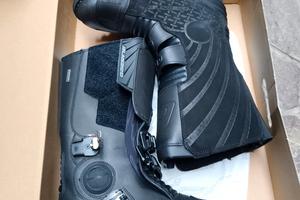 stivali x moto in goretex Nuovi da touring/cross