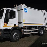 Eurocargo 180 e 32 compattatore
