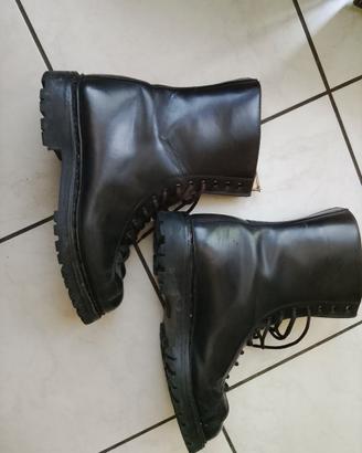 Anfibi militari originali taglia 43